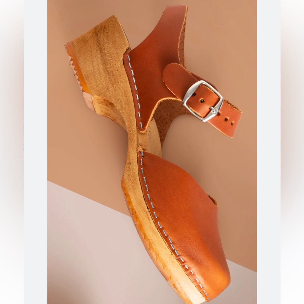 MIA Sofia Cognac Brown Leather & Wood Clog
